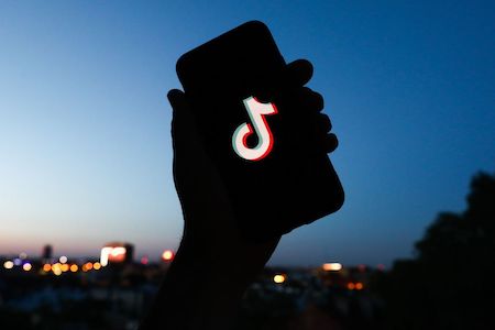 Le sourcing de CV sur TikTok : une nouvelle stratégie gagnante pour capter des talents !